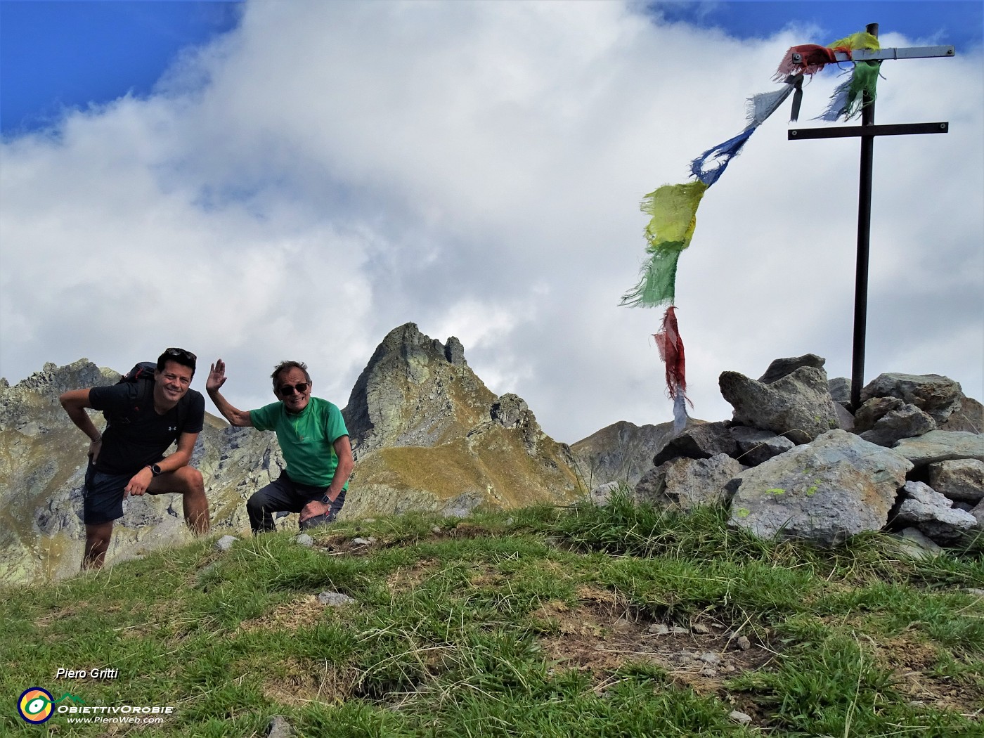 71 Dal Monte di sopra (2269 m) il Valletto appena salito.JPG